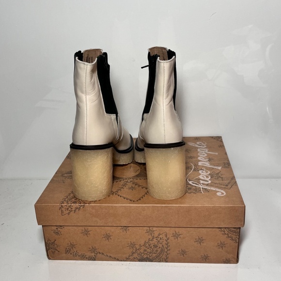 Free People James Leather Chelsea Boot - Picture 5 of 7